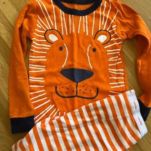 Baby Gap Lion Pajamas Set